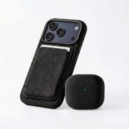 AirPods (5th generation) Alcantara Case - Deep Black - Alcanside