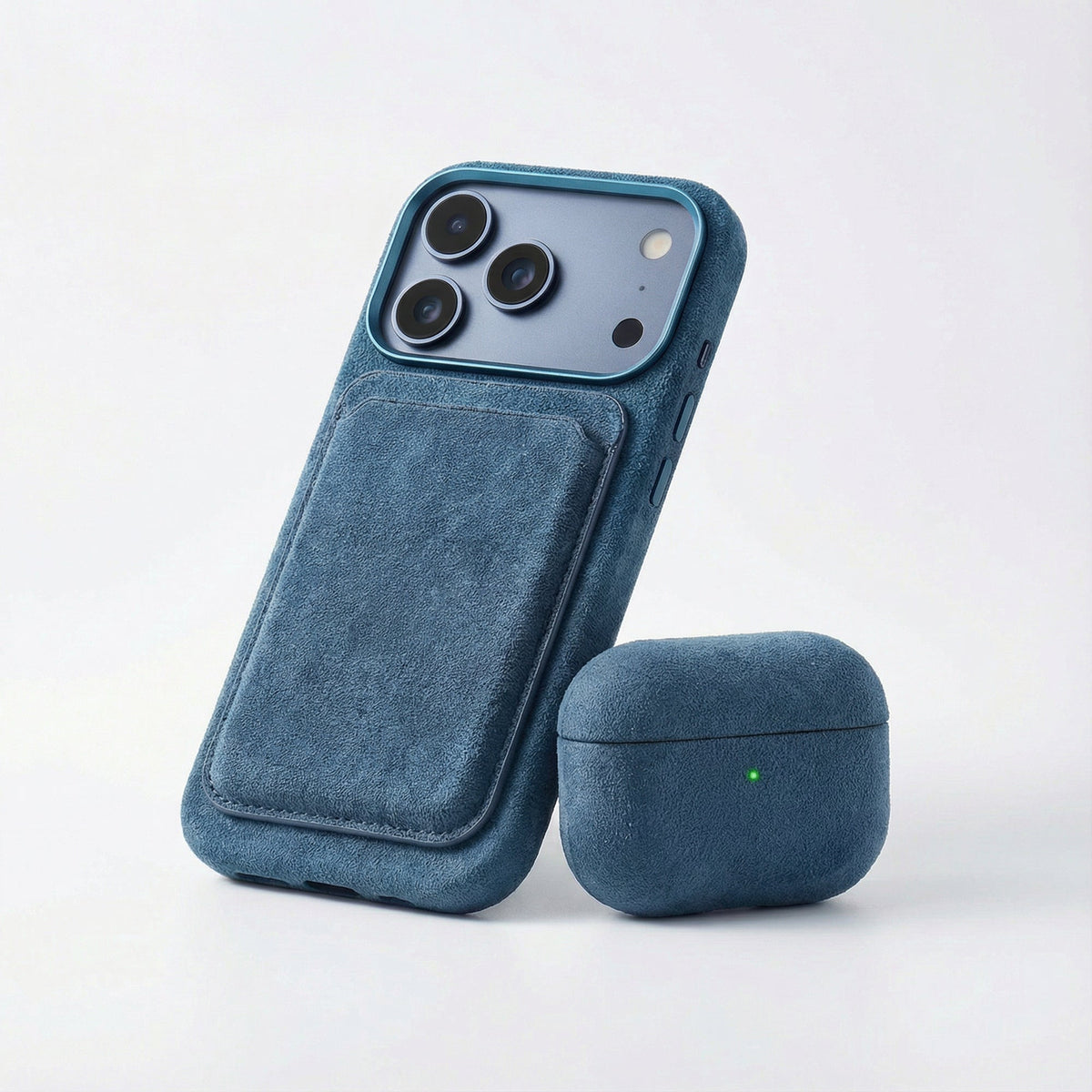 AirPods Pro Alcantara Case - Ocean Blue - Alcanside