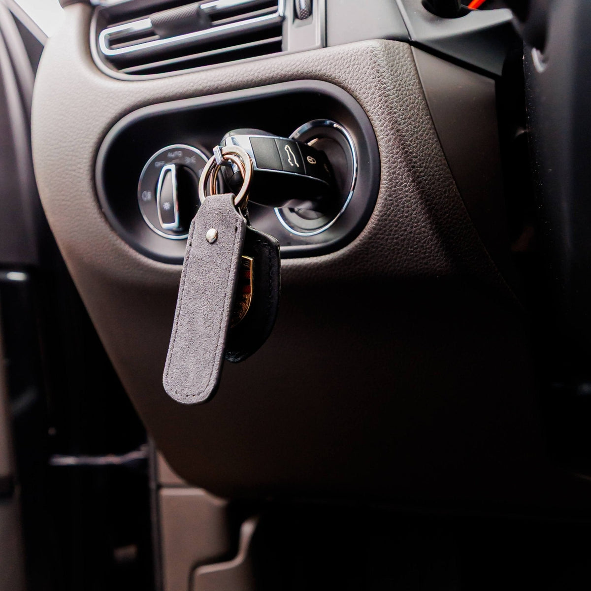 Alcantara Keychain - Space Grey - Alcanside