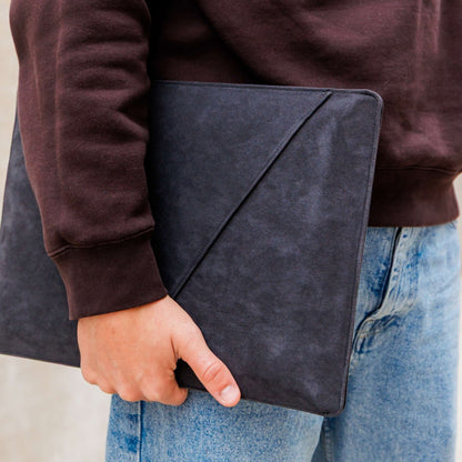Alcantara Laptop Sleeve - 13 & 14 Inch - Space Grey - Alcanside