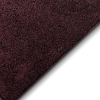 Alcantara MacBook Neo Cover – For 13 inch (2026) – Wine Red - Alcanside