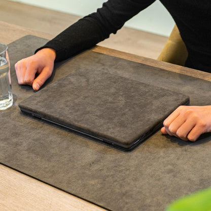 Alcantara MacBook Pro Cover - For 13 inch (2019 - 2022) - Space Grey - Alcanside