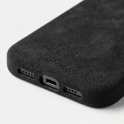 iPhone 15 - Alcantara Case - Deep Black - Alcanside