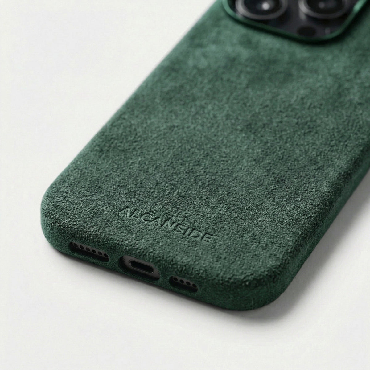 iPhone 16 Pro - Alcantara Case - Midnight Green - Alcanside