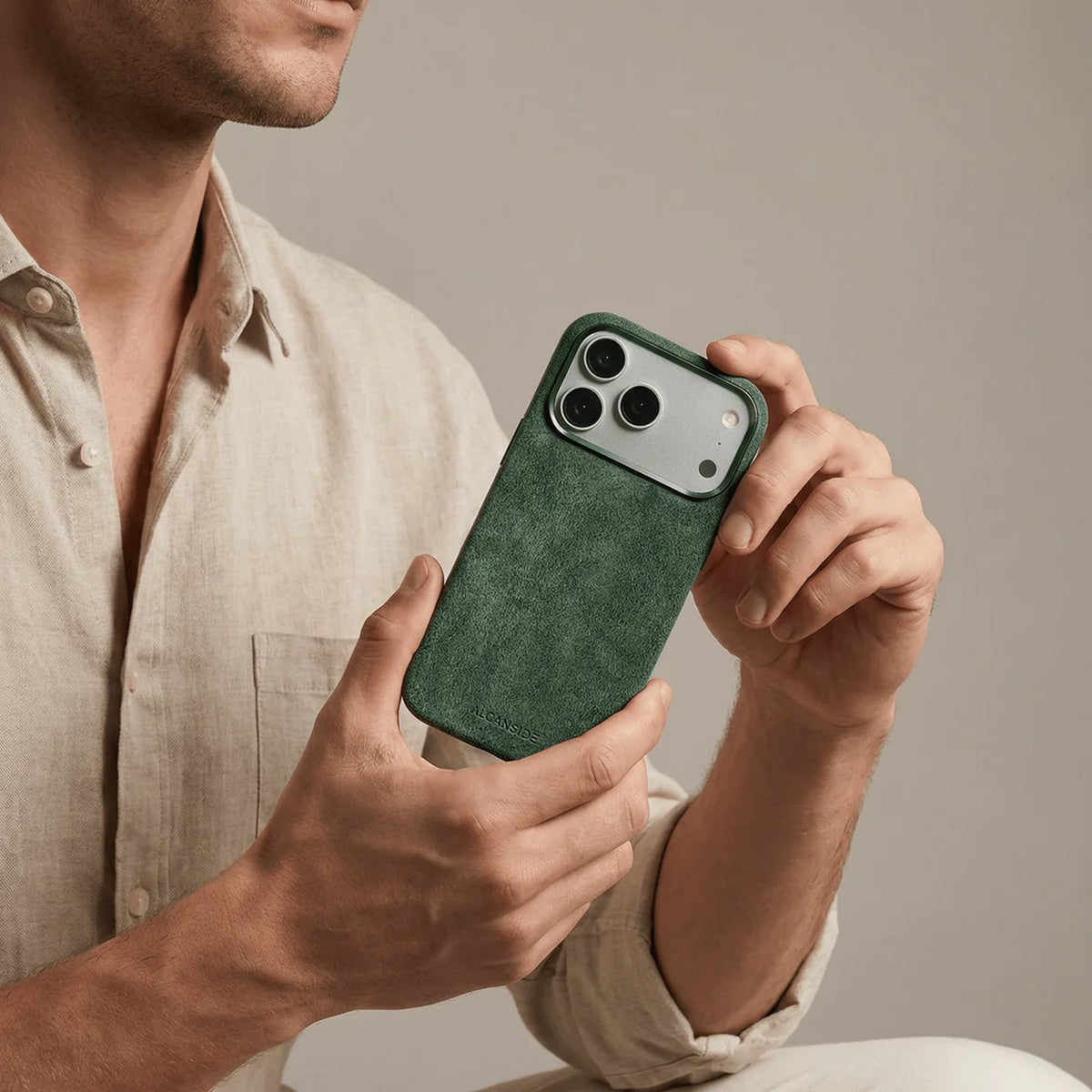 iPhone 17 Pro Max - Alcantara Case - Midnight Green - Alcanside #iPhone model:_iPhone 17 Pro|iPhone 17 Pro Max