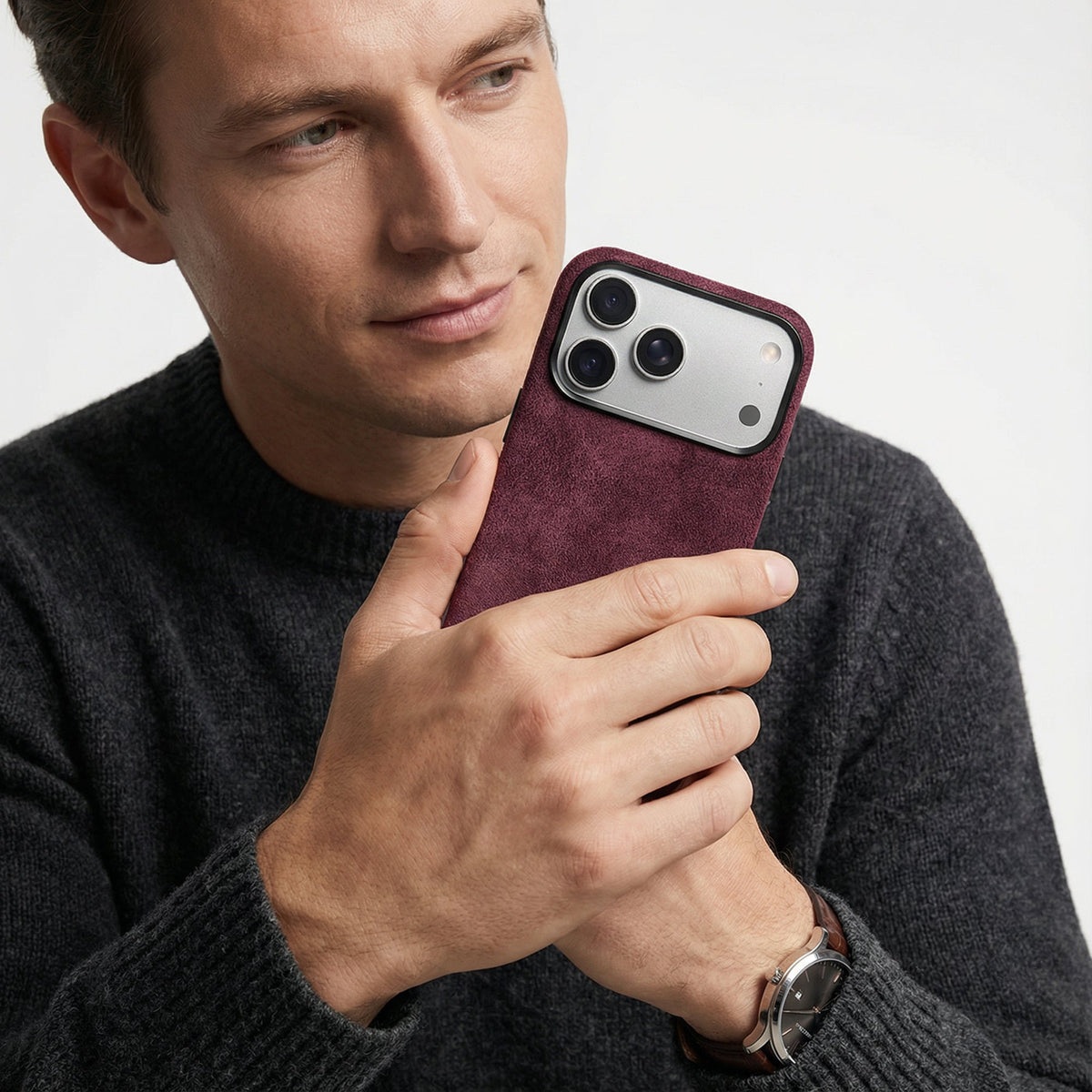 iPhone 17 Pro Max - Alcantara Case - Wine Red - Alcanside